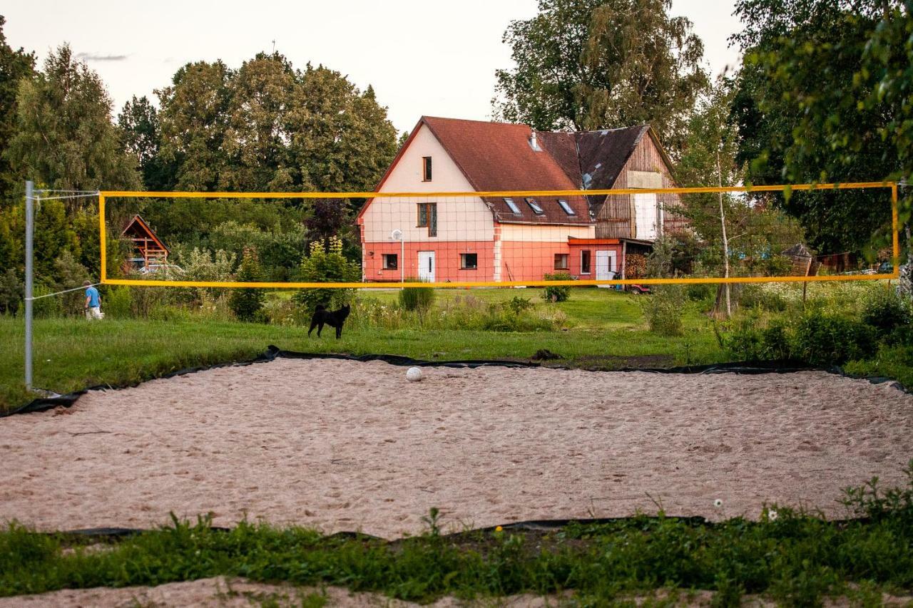 Laimnieki Hotel Augsciems Buitenkant foto